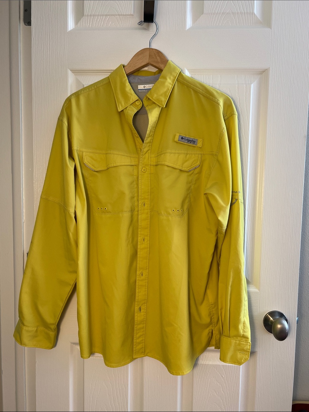 Columbia Men’s Lightweight Shirt Jacket - Lime Green